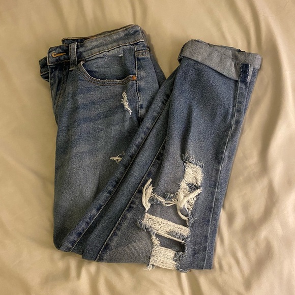 No Boundaries Denim - No boundaries ripped jeans